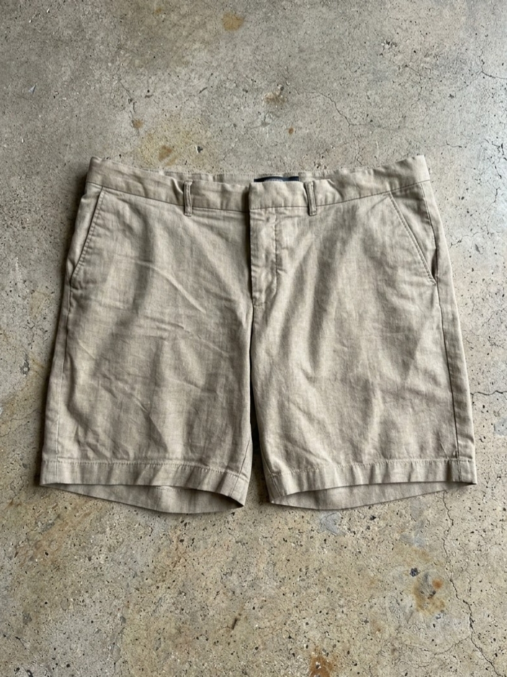 Nordstrom Men's Tech-Smart Flat Front Shorts Tan Size 40W